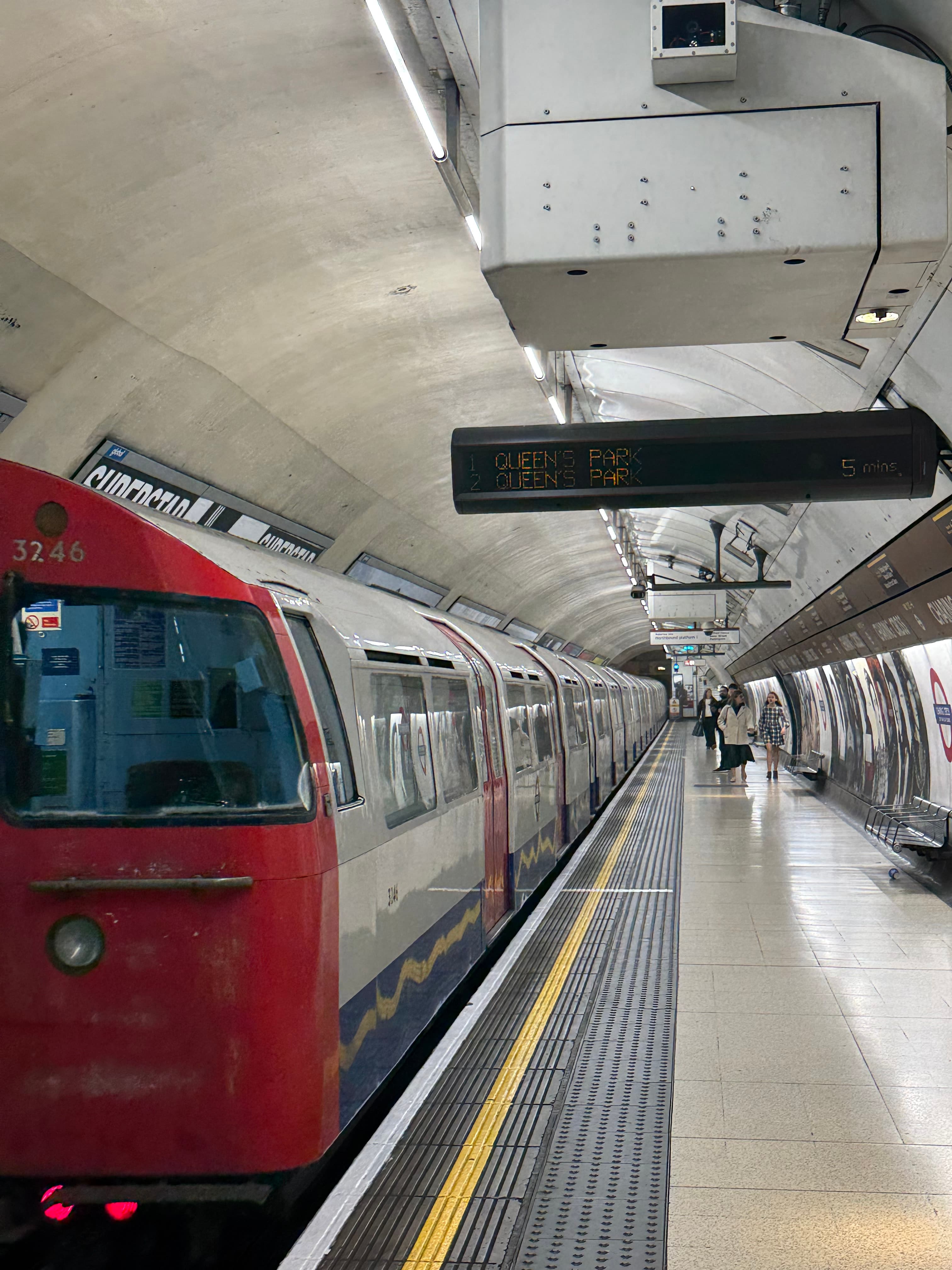 A London Underground platform